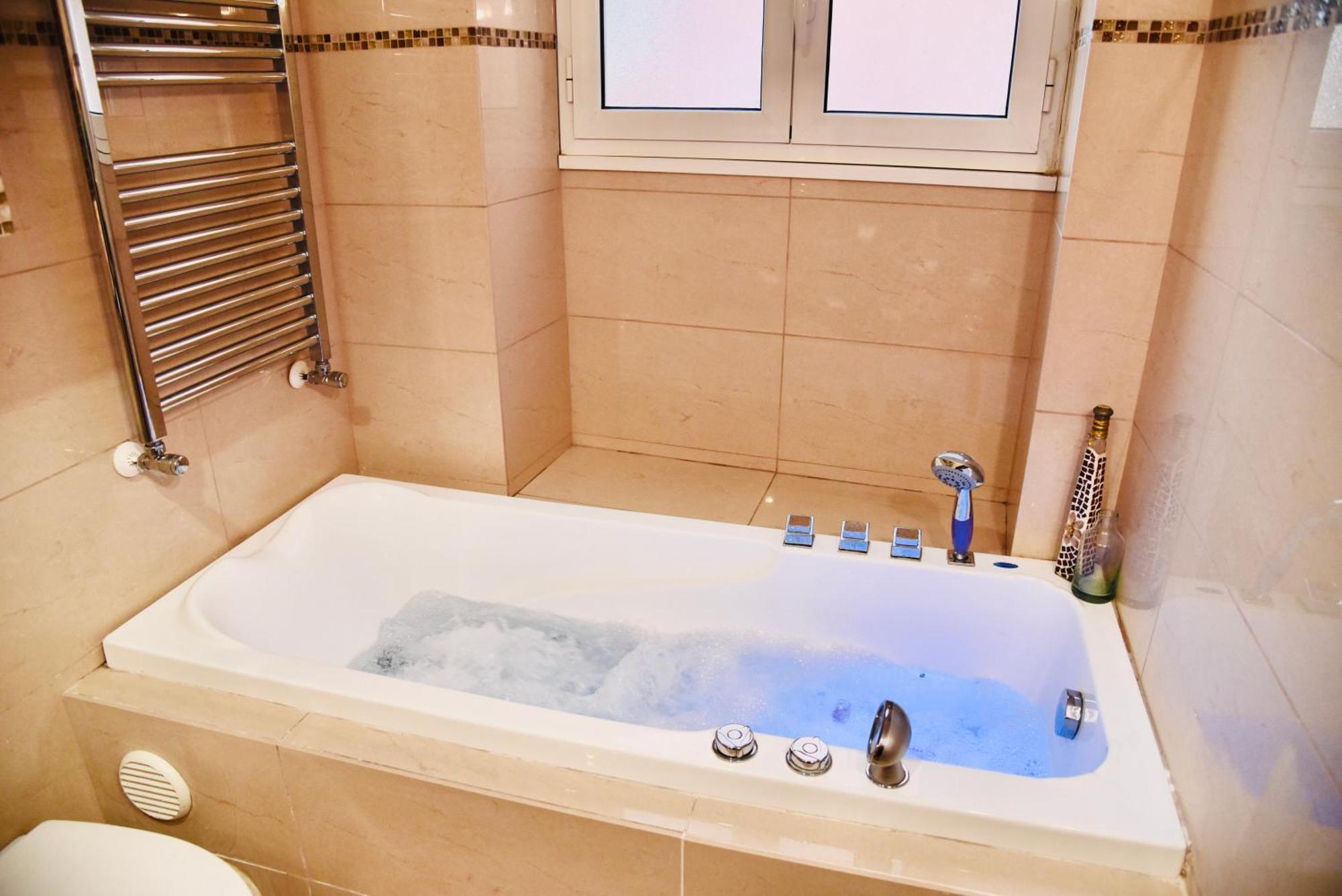 Chic And Elegant Apartment In The Heart Of Roma Exterior foto